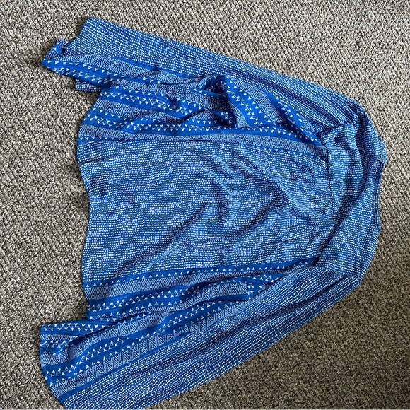 Sabrina Musayev Blue Silk Blouse, size M, never worn! - Picture 2 of 3